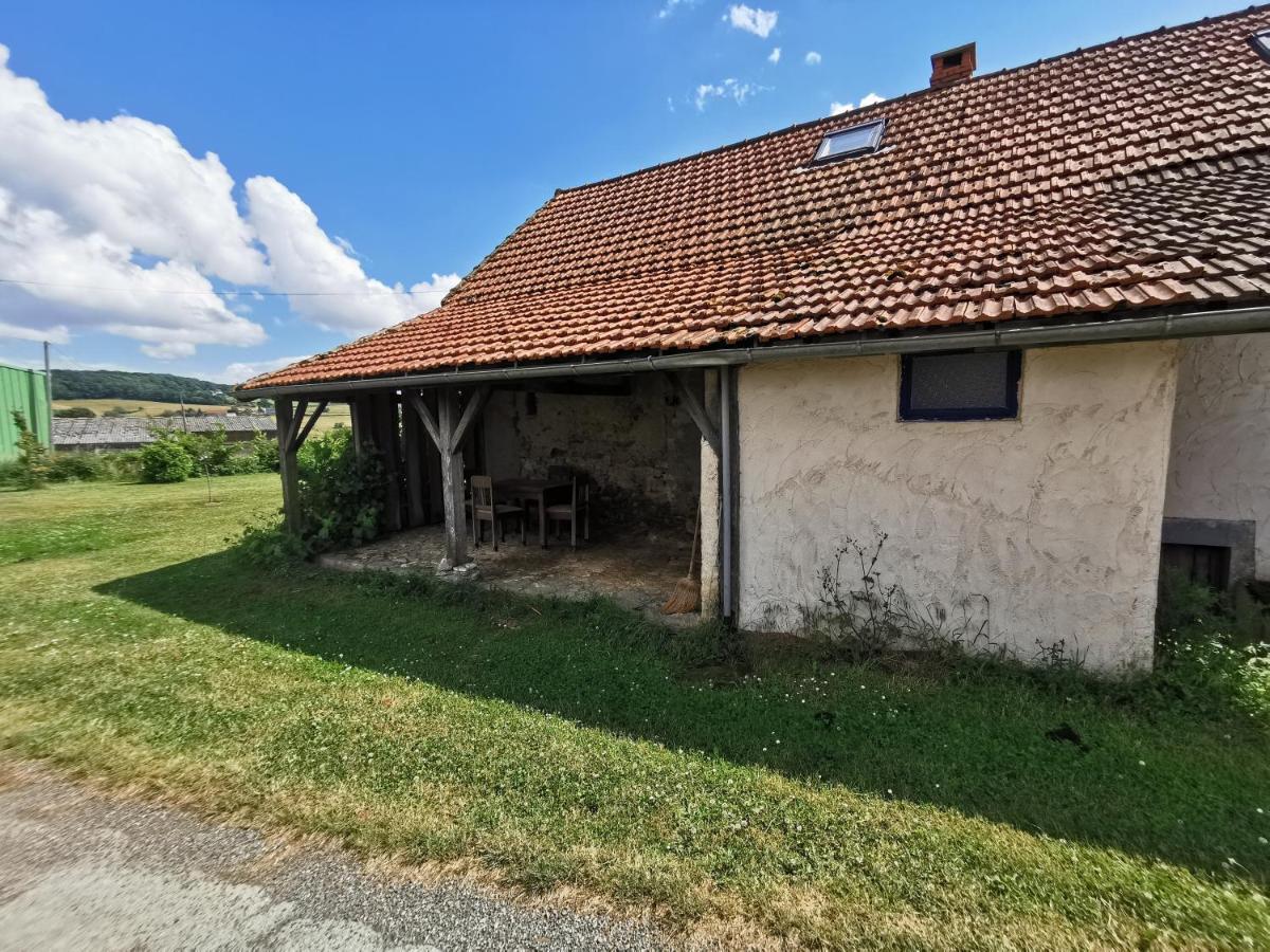 Maison De Campagne Isolee Pour Famille Vila Ternant  Exterior foto